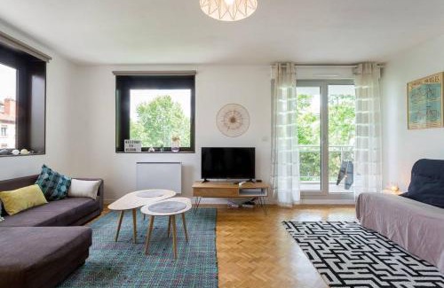 2nd Arrondissement Apartment | Appartement Lyon Centre Confluence 100 m2 Parking Terrasses