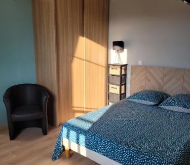 La Roche-Posay Apartment | Appartement meublé rénové idéal pour curistes ou vacanciers