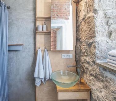 Buhlau Apartment | Appartement mit SAUNA- cool und stylish für 1-2 Personen - Badeteich - Nähe Sächsische Schweiz, Dresden