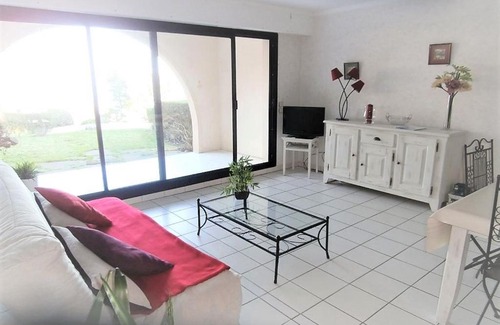 Ciboure Apartment | Appartement moderne à Ciboure avec piscine et vue exceptionnelle - FR-1-4-673