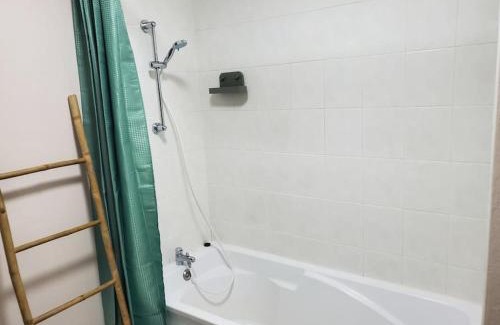 Armentieres Apartment | Appartement moderne en ville