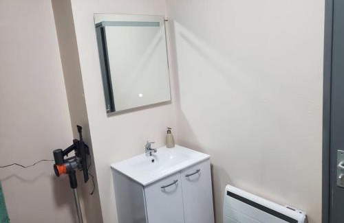 Armentieres Apartment | Appartement moderne en ville