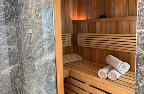 Lech am Arlberg Apartment | Appartement Omeshorn anno 1593