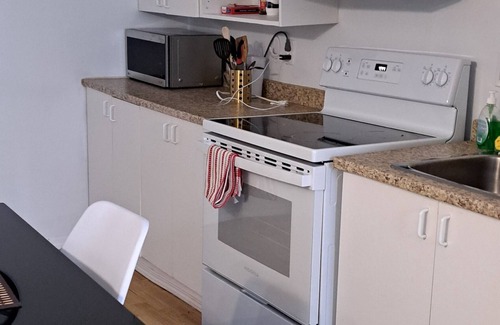 Hull Apartment | Appartement Privé à 2 min du Parlement D'ottawa