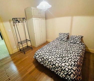 Saint-Claude Apartment | Appartement proche de la ville et du parc du Truchet
