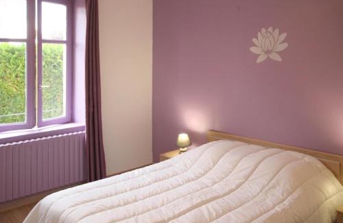 Luxeuil-les-Bains Apartment | Appartement rénové 3 chambres à Luxeuil-les-Bains - FR-1-583-398