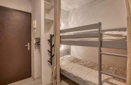 Eaux-Bonnes Apartment | Appartement rénové 6 pers avec balcon sud et vue pistes à Gourette - FR-1-400-51
