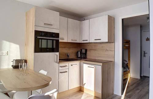 Reberty Apartment | Appartement rénové avec coin montagne, accès direct aux pistes, balcon - Reberty 1850 - FR-1-344-976