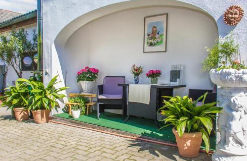 Podersdorf am See Apartment | Appartement Roiss