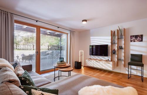 Kitzbuehel Apartment | Appartement Sonnen-Chalet mit großzügiger Terrasse