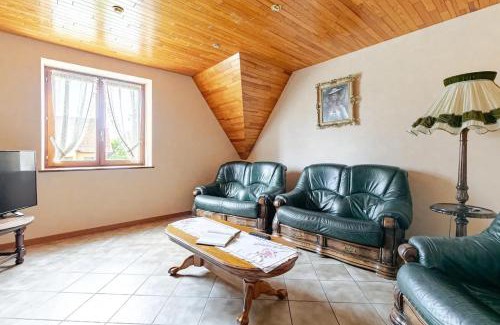 Epfig Apartment | Appartement spacieux à Epfig avec vue sur le jardin