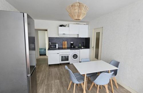 Paroisse Saints-Pierre-et-Paul-Apotres Apartment | Appartement spacieux F5 au Havre