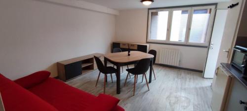 Metz-Tessy Apartment | Appartement T1 bis ANNECY Centre