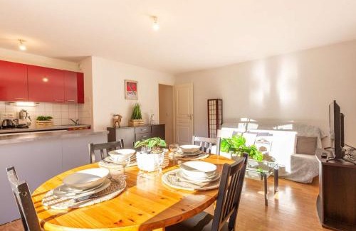 Vielle-Aure Apartment | Appartement T3 à Vielle-Aure - 6 couchages, proche téléphérique et thermes, navette gratuite - FR-1-296-486