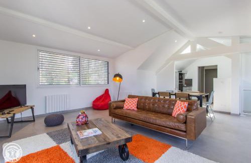 Cessenaz Apartment | Appartement Terrasses
