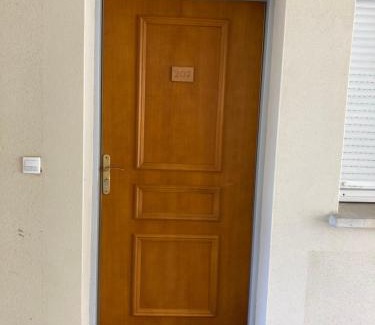 Bagneres-de-Luchon Apartment | Appartement très agréable dans belle résidence, classé 3 étoiles par le comité départementale du tourisme en Haute Garonne