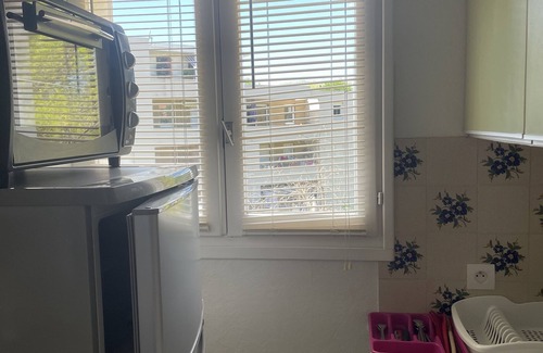 Hopitaux-Facultes Apartment | Appartement Très Calme et Très Ensoleillé