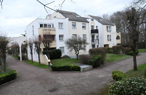 Draveil Apartment | Appartement Tropical et JACUZZI Balnéothérapie Draveil