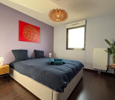 Dunkerque Centre Apartment | Appartement unique, coloré en Citadelle