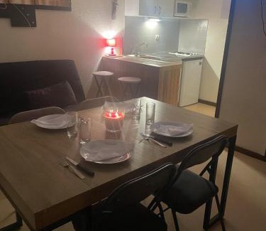 Eaux-Bonnes Apartment | Appartement Val Soleil à 250 m des pistes