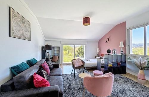 Veyre-Monton Apartment | Appartement Veyre-Monton