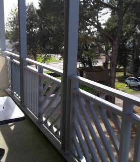 Le Croisic Apartment | Appartement vue latérale mer