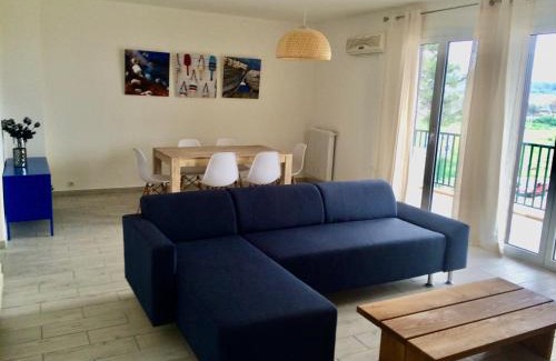 Solenzara Apartment | Appartement vue mer, rivière et montagnes