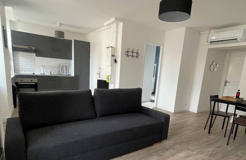 Blaye Apartment | Appartement1 Lumineux Climatiser Centre Blaye