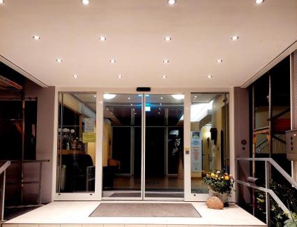 Safferstetten Apartment | Appartementhaus Berlin