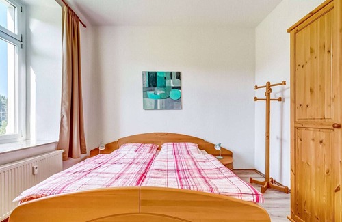 Grunhainichen Villa | Appealing Villa with Garden in Borstendorf Germany