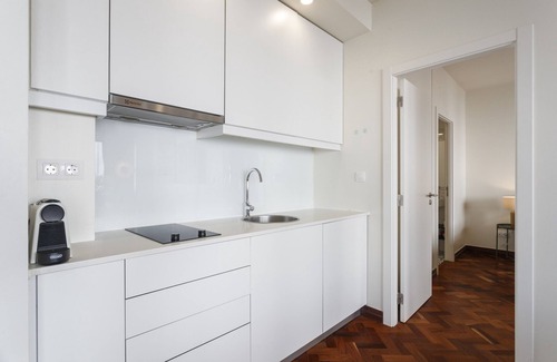 Santo Antonio Apartment | Apperol Lisbon Escape - by Misha's Place (2A)