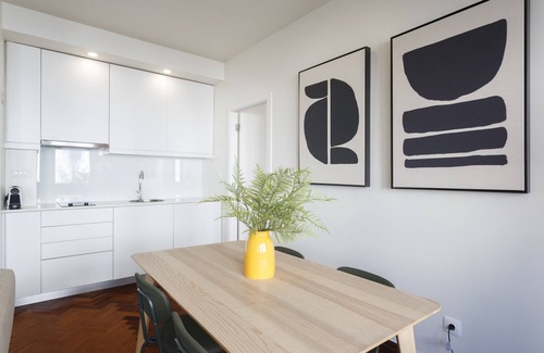 Santo Antonio Apartment | Apperol Lisbon Escape - by Misha's Place (2A)