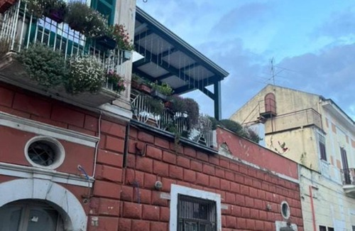 Santa Maria A Vico Apartment | Appia Apartment Fiorellino-Easy connects to Neaples, Caserta RoyalPalace, others