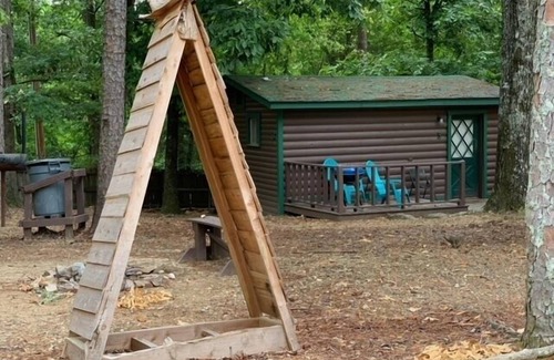 Broken Bow Cabin | Apple Blossom - 1 Bedroom Cabin at the Whip-Poor-Will Resort near the Lake!