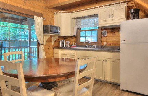 Millersburg Cabin | Apple Blossom - Secluded Cabin Getaway with Hot Tub, Kitchen, and Fireplace