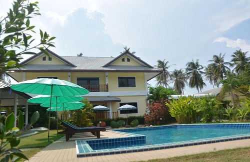 Phongprasan Ski Chalet | Apple Bungalows