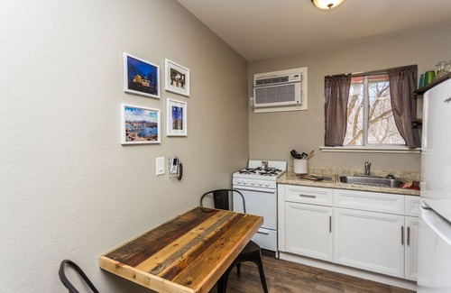 Prescott Cottage | Apple Creek Cottages