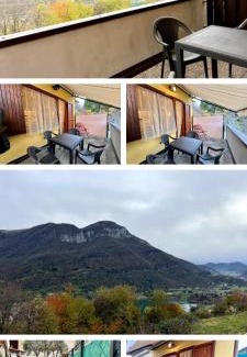 Bianzano Apartment | Apple House