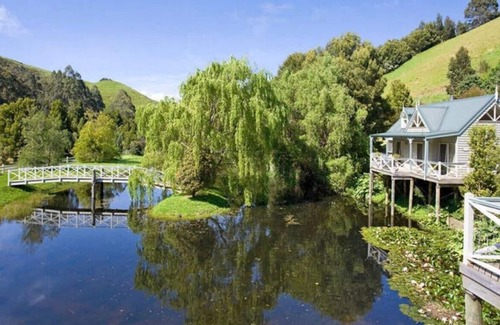 Apollo Bay Cottage | Apple Tree Cottage - Couples Retreat