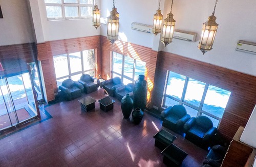 Mohal Hotel | Apple Valley Resort