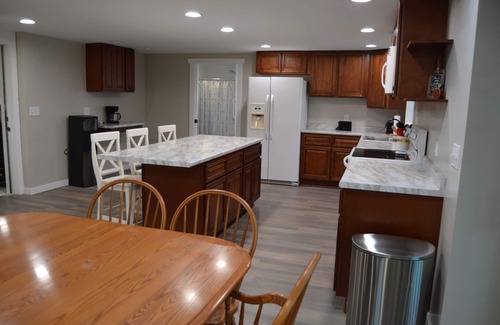 Sodus House | Apple View- Quiet, handicap accessible country home with a hot tub!