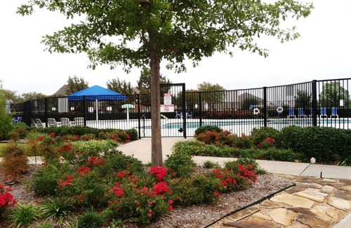Melissa House | Applewood House - Available Monthly