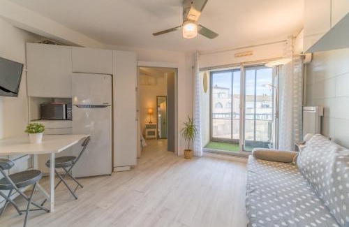 Sete Apartment | Appt t2 cabine clim parking privée vu mer