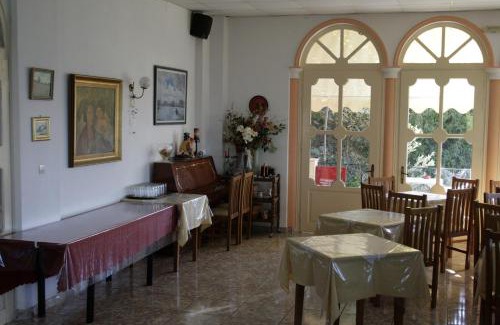 Apraos Bed & Breakfast | Apraos Bay Hotel In Kalamaki Beach, 3 stars hotel