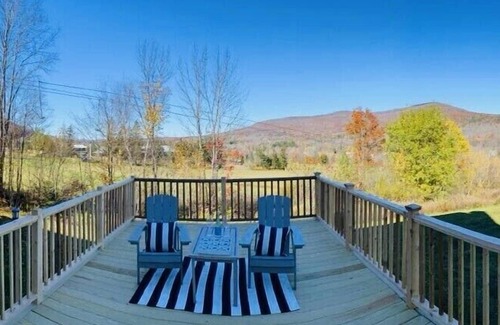 Hunter Condo | Apres Ski Luxury SKI-IN/OUT HUNTER MOUNTAIN Slopeside STEPS to Ski School Lodgen