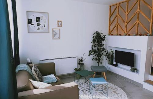 Chateauroux Apartment | Apt 2 - LE KENNEDY