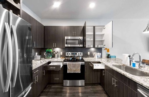 McKinney Apartment | Apt 335 · Luxury 2Bd Queen Unit | Free Parking |Hwy121| TPC