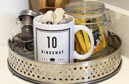 Trafford Apartment | Apt 4, 10 Kingsway in a stylish Georgian Building