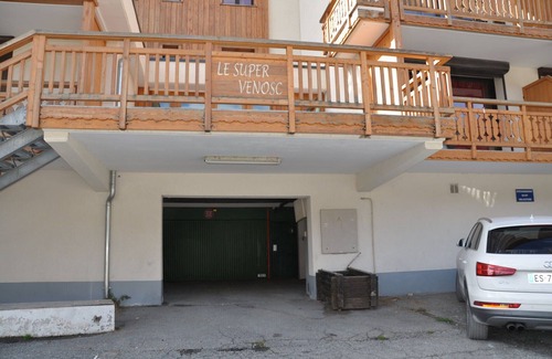 Les Deux Alpes Apartment | Apt 4/6 pers, near the ski station, balcony