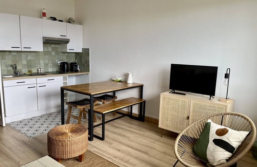 Royan Apartment | apt 4 Pers, Face à la Mer, 5 min à Pied du Centre